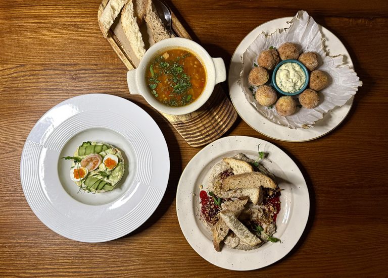 Зимове Меню у Ресторані «Лубенської Слободи»: Смаки, Які Зігрівають